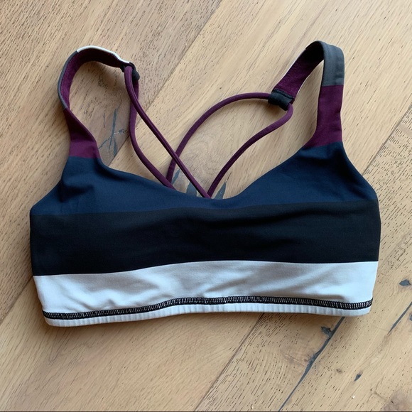 Lululemon Free to Be Bra size 2